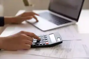 como calcular prima dominical